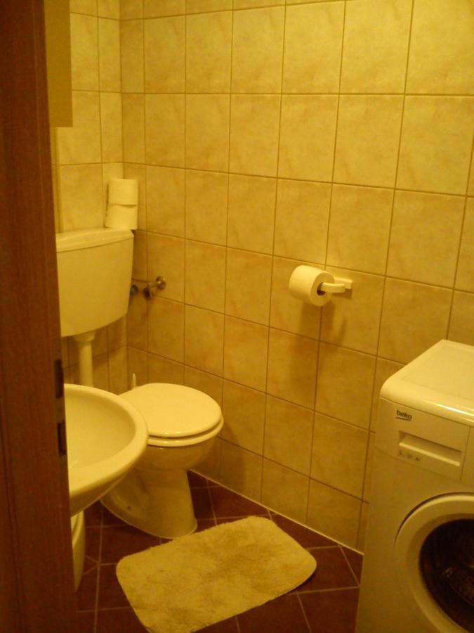 Volat Apartments Бетина Экстерьер фото